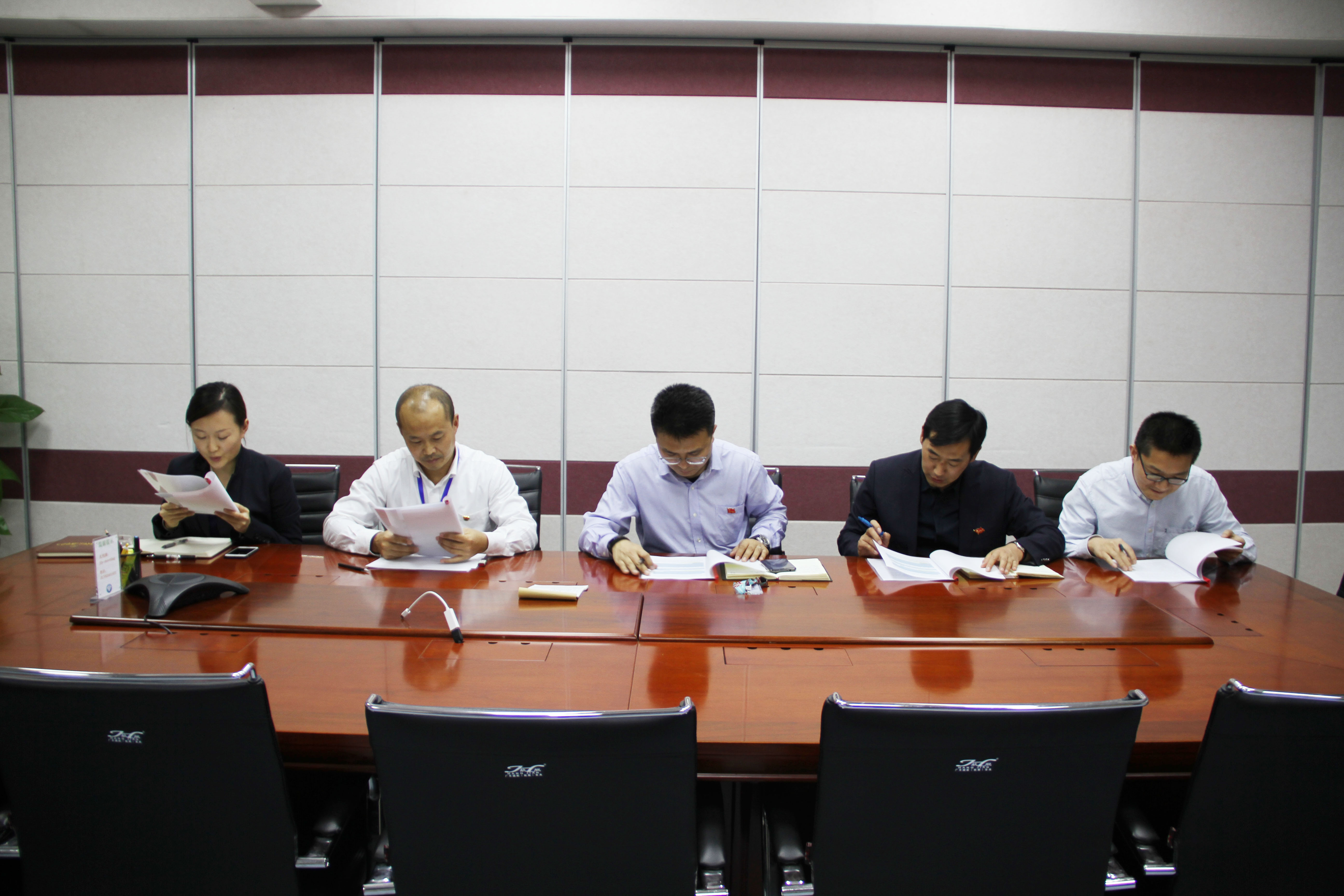 不忘初心，牢記使命——公司黨支部組織黨員學(xué)習(xí)十九大精神