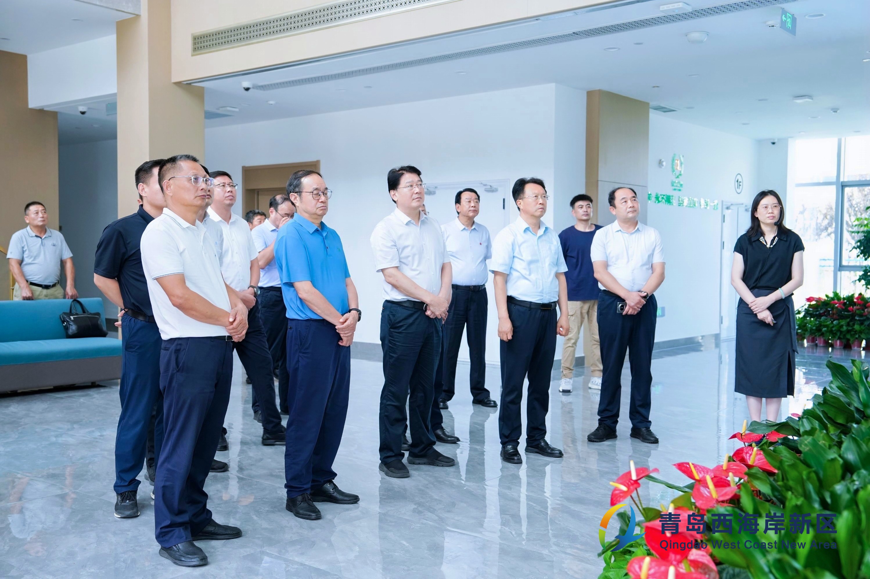 青島市“十五五”種業(yè)發(fā)展規(guī)劃暨青島國際種都建設(shè)研討會 與會領(lǐng)導(dǎo)、專家蒞臨集團青島供應(yīng)鏈基地考察